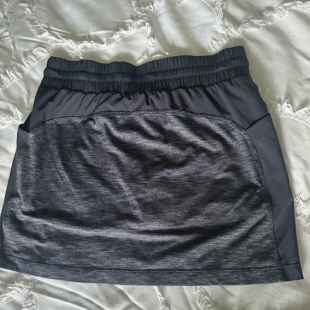 Athleta Gray Two-Tone Excursion Skort - image 2